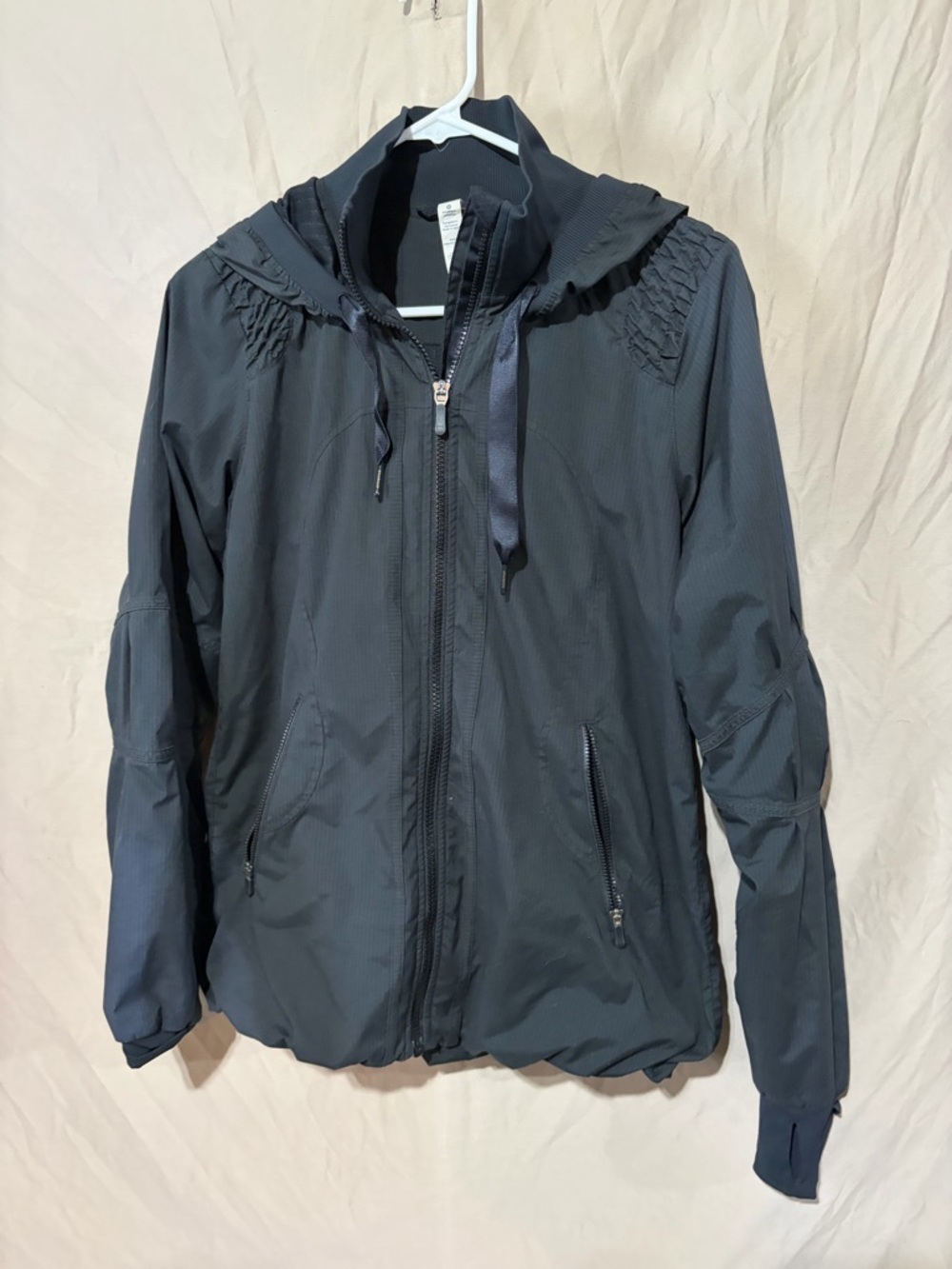 Lululemon black jacket